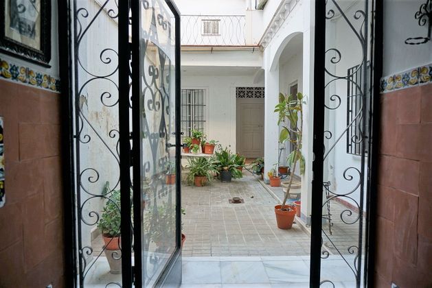 Foto 1 de Alquiler de casa en calle Doctor Palomo y Anaya de 5 habitaciones con terraza y balcón
