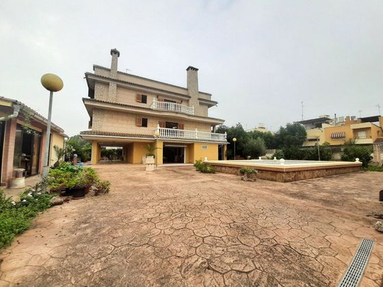 Foto 2 de Casa en venda a Polinyà de Xúquer de 9 habitacions amb terrassa i piscina