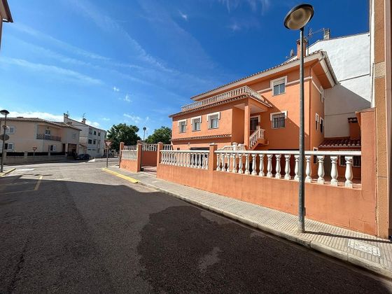 Foto 2 de Casa en venda a Benicull de Xuquer de 4 habitacions amb terrassa i garatge