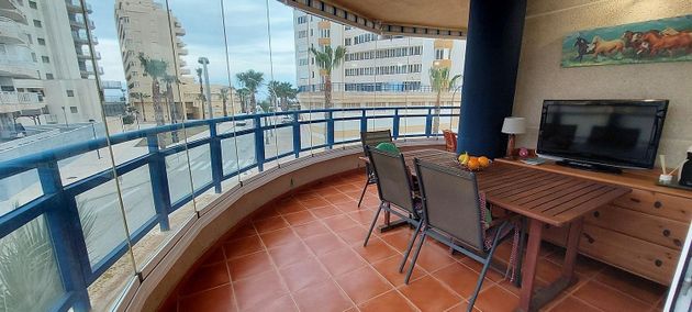 Foto 1 de Piso en venta en Tavernes de la Valldigna de 3 habitaciones con terraza y piscina