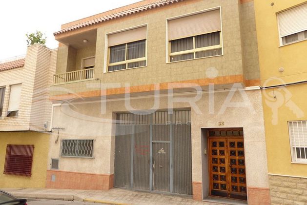 Foto 1 de Casa en venda a Parque de la Bombilla-Pla de Rascanya de 4 habitacions amb terrassa