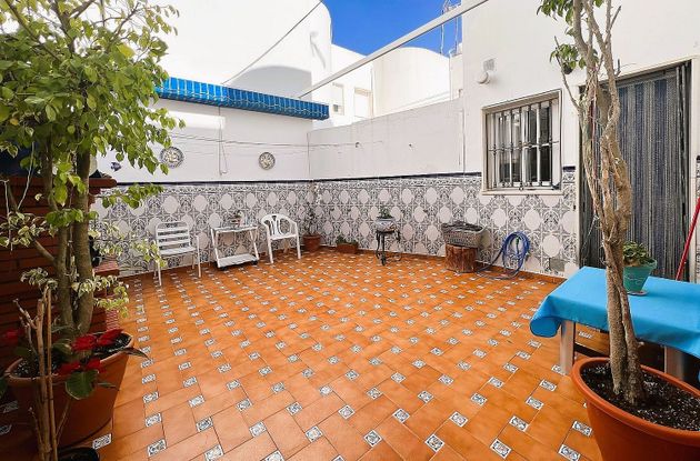 Foto 1 de Dúplex en venda a Isla Cristina ciudad de 5 habitacions amb garatge i aire acondicionat