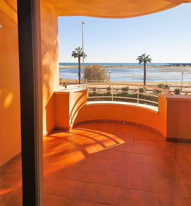 Foto 2 de Pis en lloguer a Isla Cristina ciudad de 2 habitacions amb terrassa i piscina