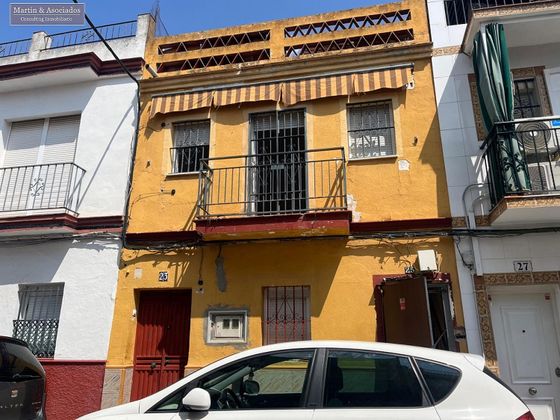 Foto 1 de Pis en venda a calle Tres Avemarías de 2 habitacions i 73 m²