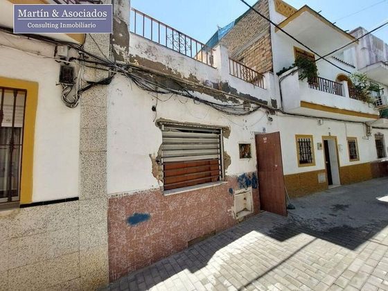 Foto 1 de Casa en venda a calle Guitarra de 2 habitacions amb terrassa