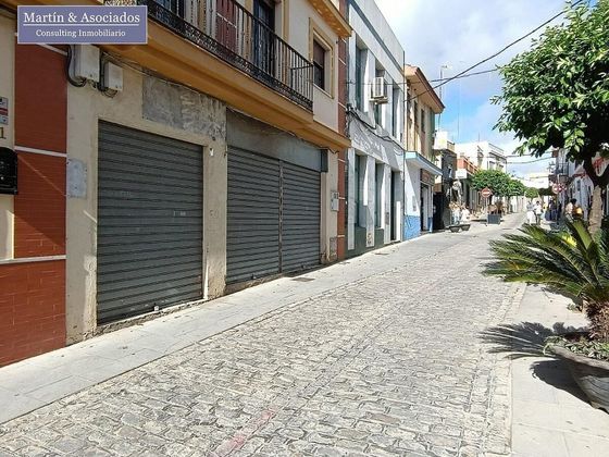 Foto 2 de Local en venda a calle Juan Ramon Jimenez de 135 m²