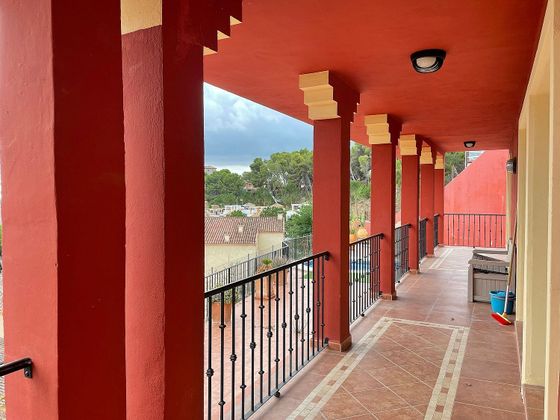 Foto 1 de Venta de chalet en El Pinar - Palacio de Congresos de 4 habitaciones con terraza y piscina