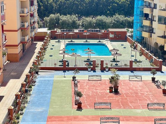 Foto 1 de Pis en venda a Los Boliches de 3 habitacions amb terrassa i piscina