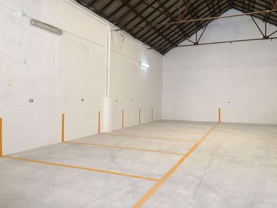 Foto 1 de Garaje en alquiler en calle Curtidurías de 11 m²