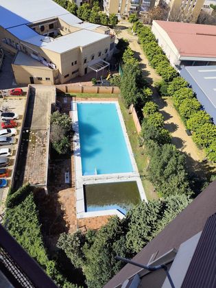 Foto 2 de Pis en venda a El Tardón - El Carmen de 5 habitacions amb terrassa i piscina