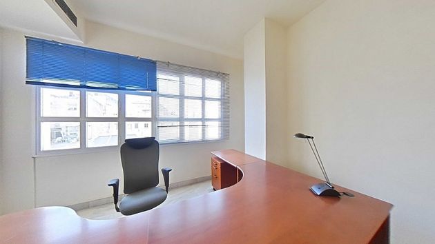 Foto 2 de Oficina en alquiler en Ciudad Jardín de 55 m²