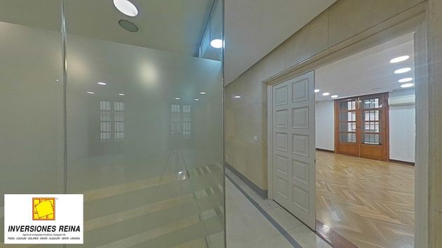 Foto 1 de Alquiler de oficina en Arenal con terraza y ascensor