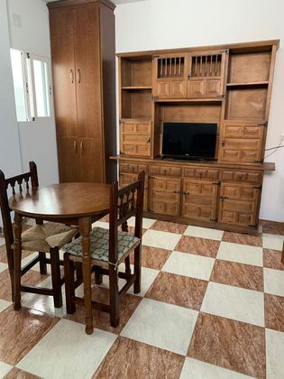 Foto 2 de Piso en alquiler en San Matías - Realejo de 2 habitaciones con muebles y calefacción