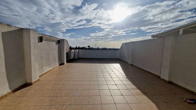 Foto 1 de Àtic en venda a San Pedro del Pinatar de 3 habitacions amb terrassa i balcó