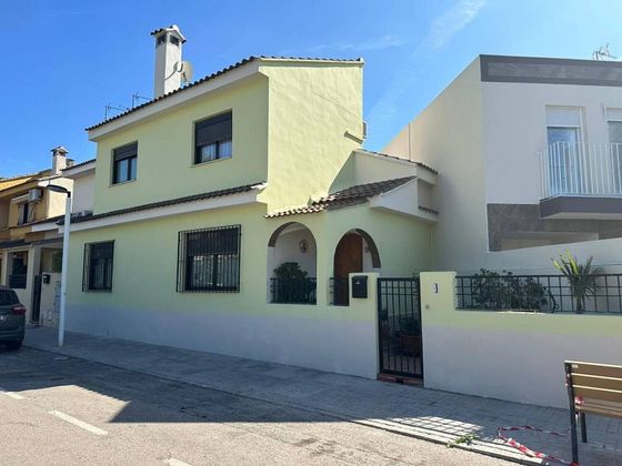 Foto 2 de Venta de casa en El Carme-Sant Agustí-Bonavista de 4 habitaciones con terraza y garaje