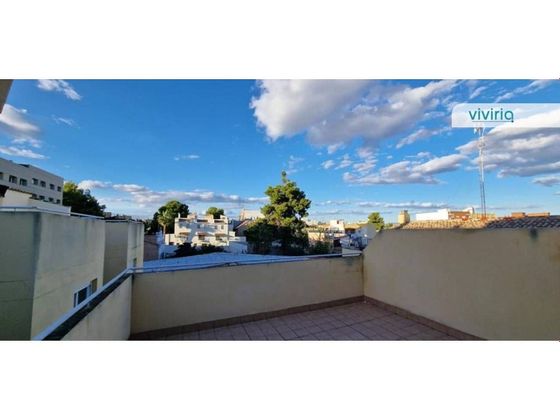 Foto 1 de Casa en venda a Benimàmet de 3 habitacions amb terrassa i garatge