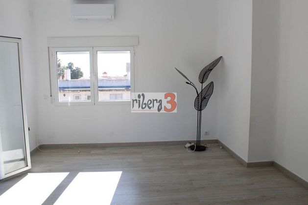 Foto 2 de Venta de piso en Santiago de la Ribera de 2 habitaciones con terraza
