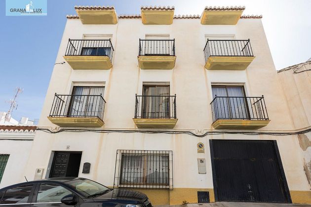 Foto 1 de Dúplex en venda a Salobreña de 4 habitacions amb terrassa