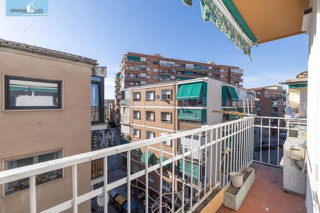 Foto 1 de Venta de piso en calle Santa Clara de 3 habitaciones con terraza y balcón