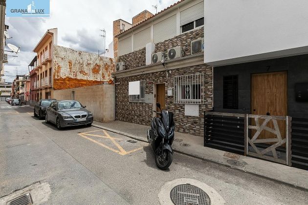 Foto 1 de Casa en venda a Barrio de Zaidín de 4 habitacions amb aire acondicionat i calefacció
