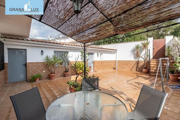 Foto 2 de Casa en venda a calle Poeta Blas Caballero de 4 habitacions amb terrassa i garatge