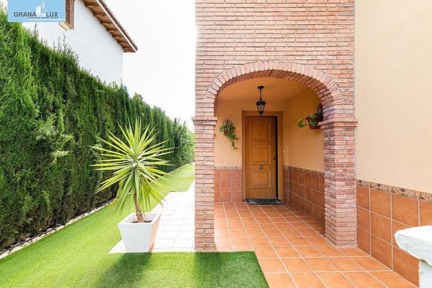 Foto 1 de Casa en venda a Cájar de 3 habitacions amb terrassa i piscina