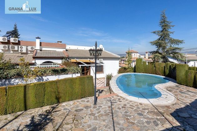 Foto 2 de Chalet en venta en Barrio de la Vega de 3 habitaciones con terraza y piscina