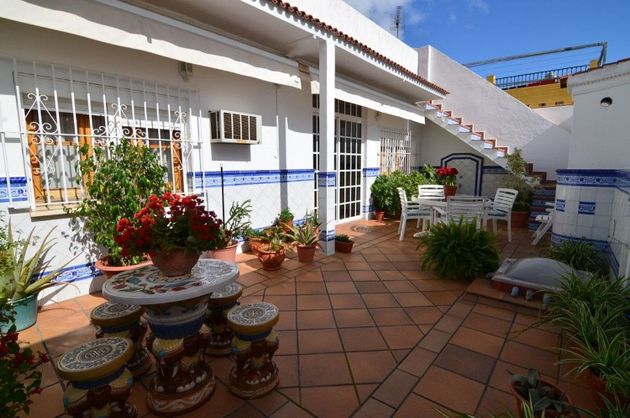 Foto 1 de Casa adossada en venda a Rinconada (La) de 3 habitacions amb terrassa