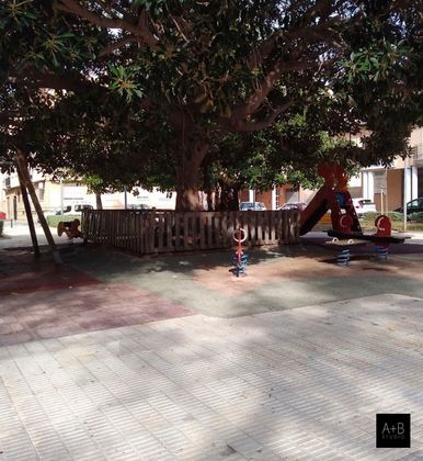 Foto 2 de Venta de terreno en calle Corts Valencianes de 120 m²