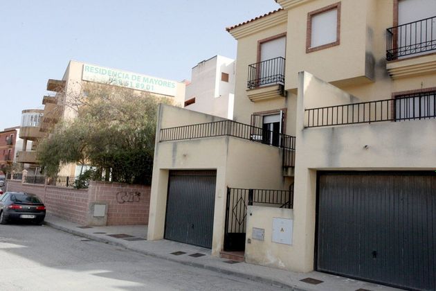 Foto 1 de Casa en venda a Láchar de 3 habitacions amb terrassa i garatge
