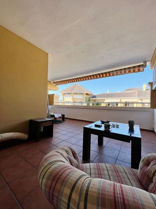 Foto 1 de Pis en venda a San Pedro de Alcántara pueblo de 2 habitacions amb terrassa i piscina