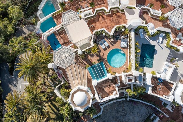 Foto 2 de Àtic en venda a Nagüeles Alto de 4 habitacions amb terrassa i piscina