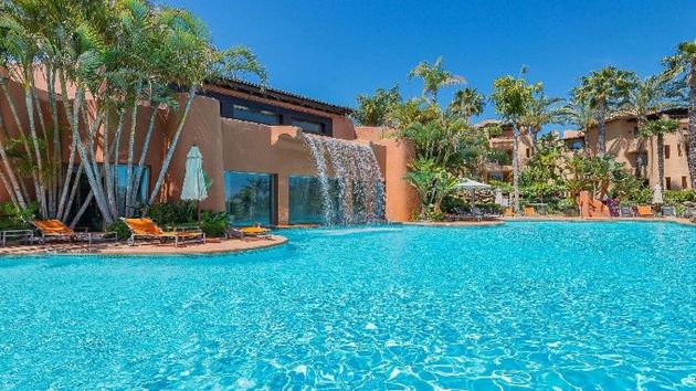 Foto 1 de Àtic en venda a Sierra Blanca de 2 habitacions amb terrassa i piscina