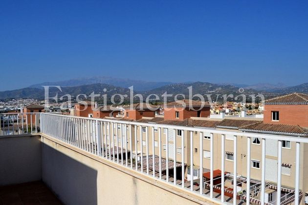 Foto 2 de Venta de ático en El Tomillar de 2 habitaciones con terraza y piscina