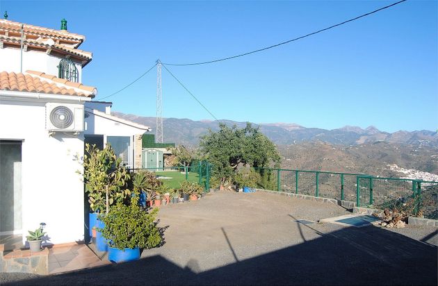 Foto 1 de Casa en venda a barrio La Dehesa de 4 habitacions amb terrassa i piscina