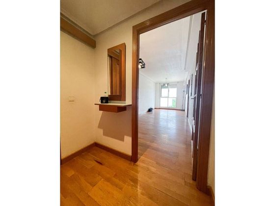 Foto 1 de Pis en venda a Juan Carlos I de 2 habitacions amb garatge i aire acondicionat