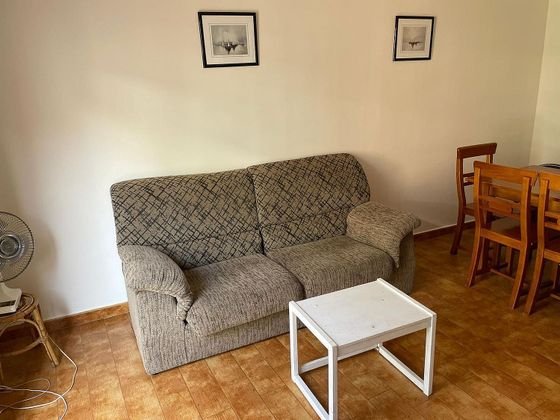 Foto 1 de Pis en lloguer a calle Cullera de 2 habitacions amb mobles i balcó