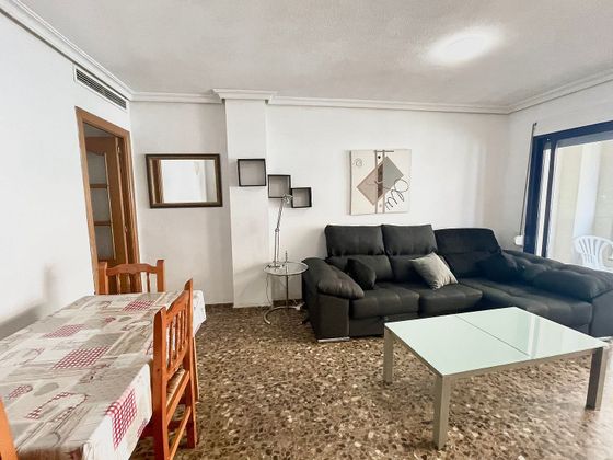 Foto 1 de Alquiler de piso en calle Ferragud de 3 habitaciones con terraza y piscina