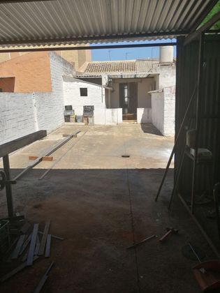 Foto 2 de Casa adossada en venda a Olivares de 3 habitacions amb jardí i aire acondicionat