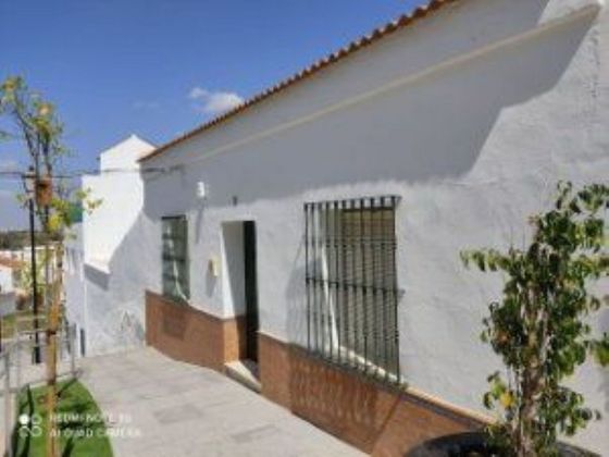 Foto 2 de Venta de casa en Aznalcázar de 2 habitaciones con terraza y garaje