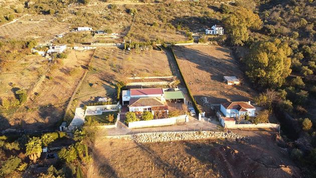 Foto 2 de Casa en venda a Algatocín de 4 habitacions amb terrassa i garatge