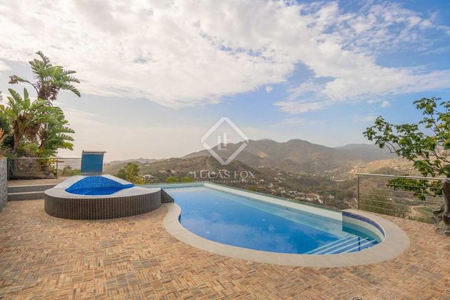 Foto 1 de Xalet en venda a Comares de 5 habitacions amb terrassa i piscina