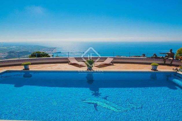 Foto 1 de Chalet en venta en Salobreña de 4 habitaciones con terraza y piscina