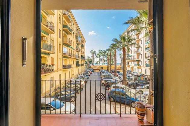 Foto 1 de Piso en venta en La Malagueta - La Caleta de 4 habitaciones con terraza y balcón