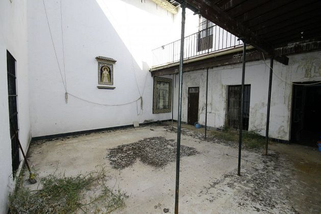 Foto 2 de Casa en venda a Centro - Alcalá de Guadaira de 11 habitacions amb terrassa