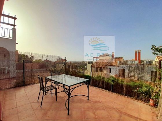 Foto 1 de Casa adosada en venta en Costa Esuri de 2 habitaciones con terraza y piscina