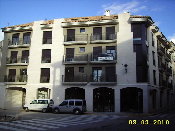Foto 1 de Dúplex en venda a plaza Valentin Garcia Tena de 2 habitacions amb garatge i mobles