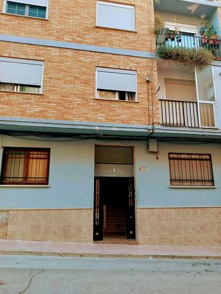 Foto 2 de Pis en venda a calle Levante de 3 habitacions amb terrassa i calefacció
