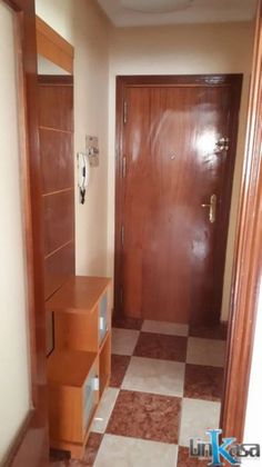Foto 2 de Pis en venda a Linares de 2 habitacions amb aire acondicionat i ascensor
