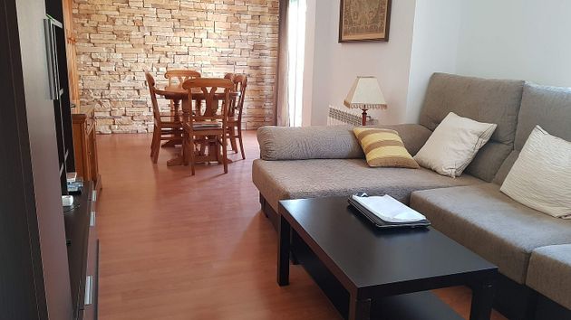Foto 1 de Pis en venda a Linares de 3 habitacions amb garatge i balcó